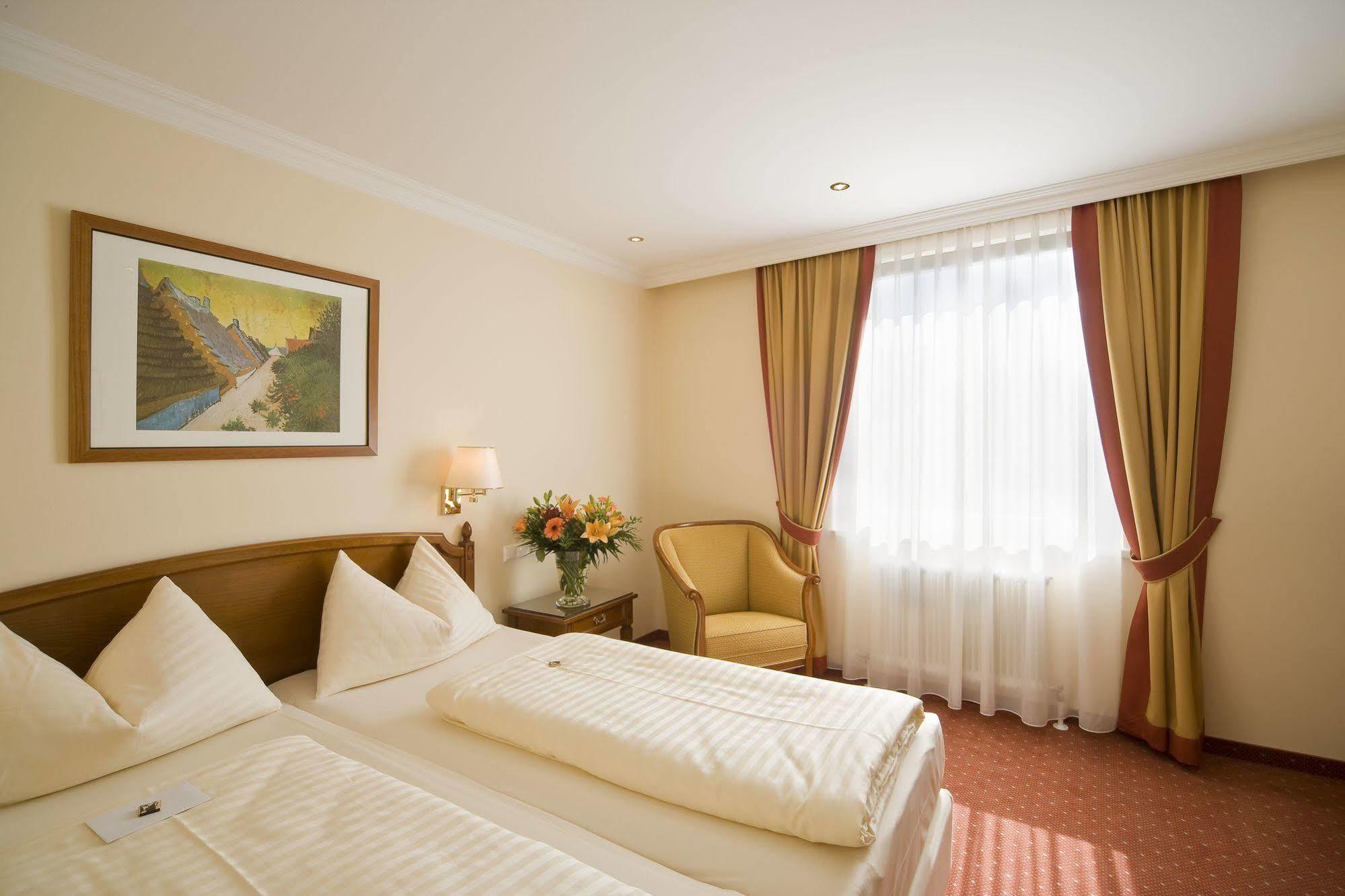 Vergeiner'S Hotel Traube لينز المظهر الخارجي الصورة